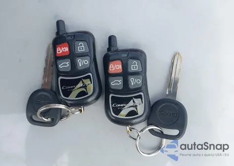 2005 GMC Sierra 1500 Sle из США, поврежденный, VIN 2GTEK13T351286725